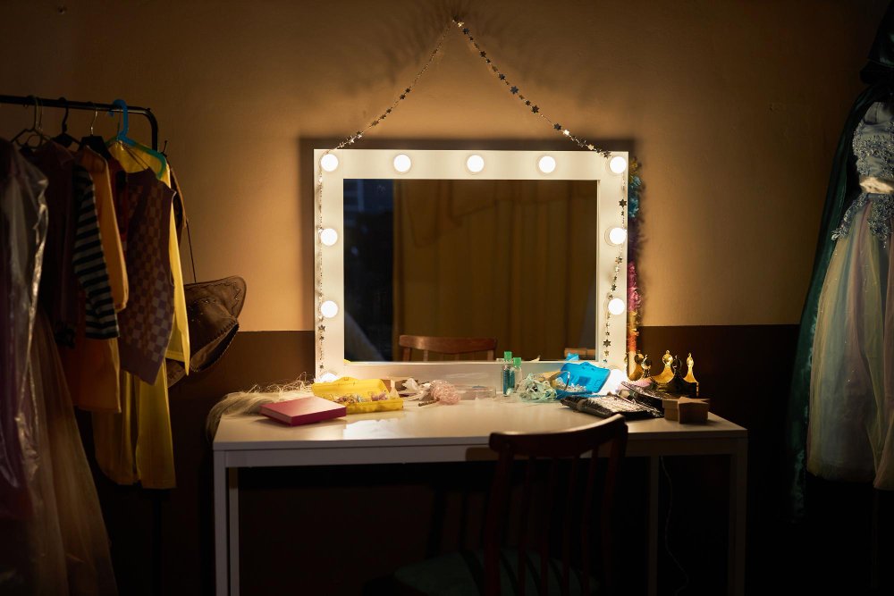 Wooden Dressing Table with Mirror & Storage